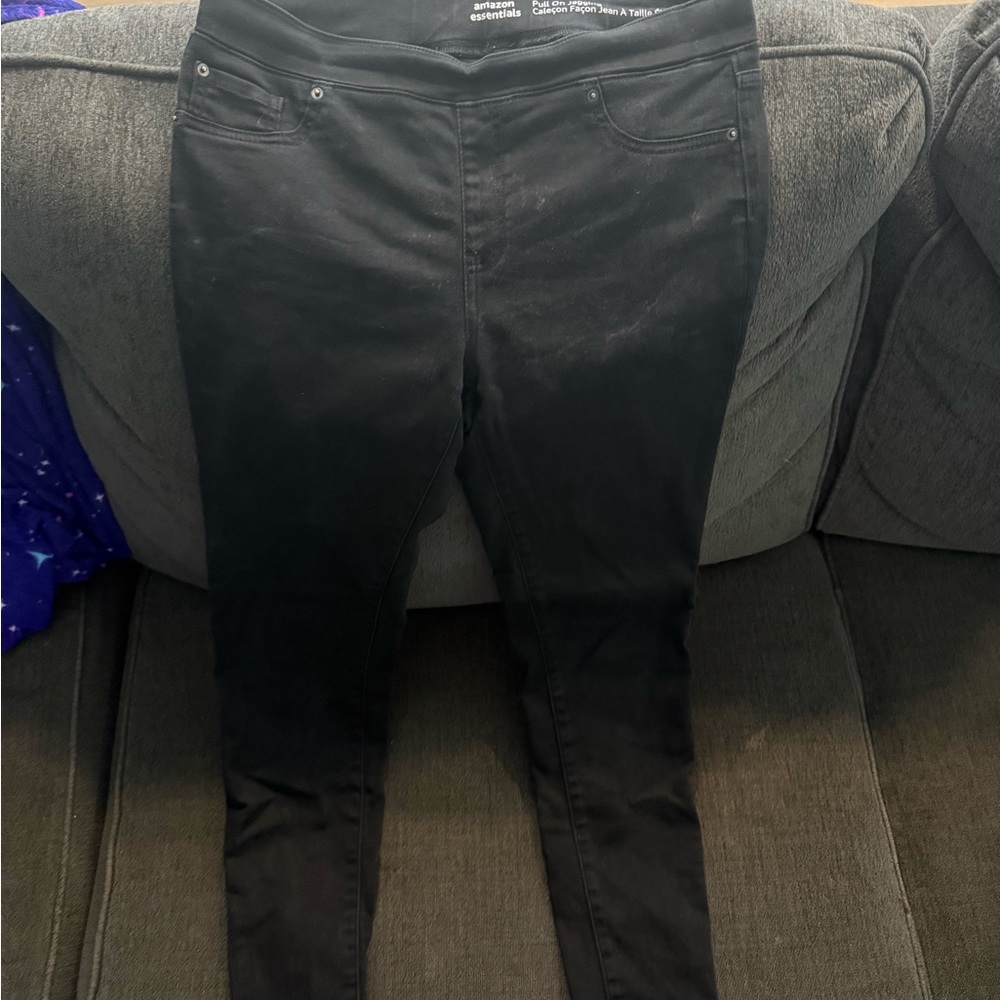Amazon Essentials Black Pull-On Jeggings